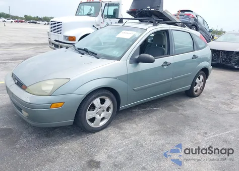 2004 Ford Focus Zx5 из США, поврежденный, VIN 3FAFP37Z74R103228
